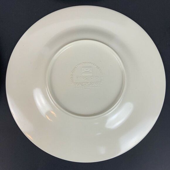 Pfaltzgraff Melamine Salad Plate Set of 4 Gardening Theme Watering Can Plants - Picture 4 of 6